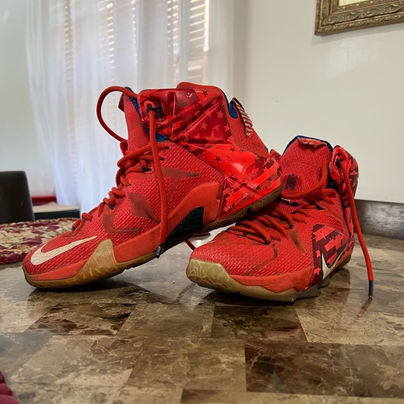 Lebron 12 USA - Picture 1 of 7